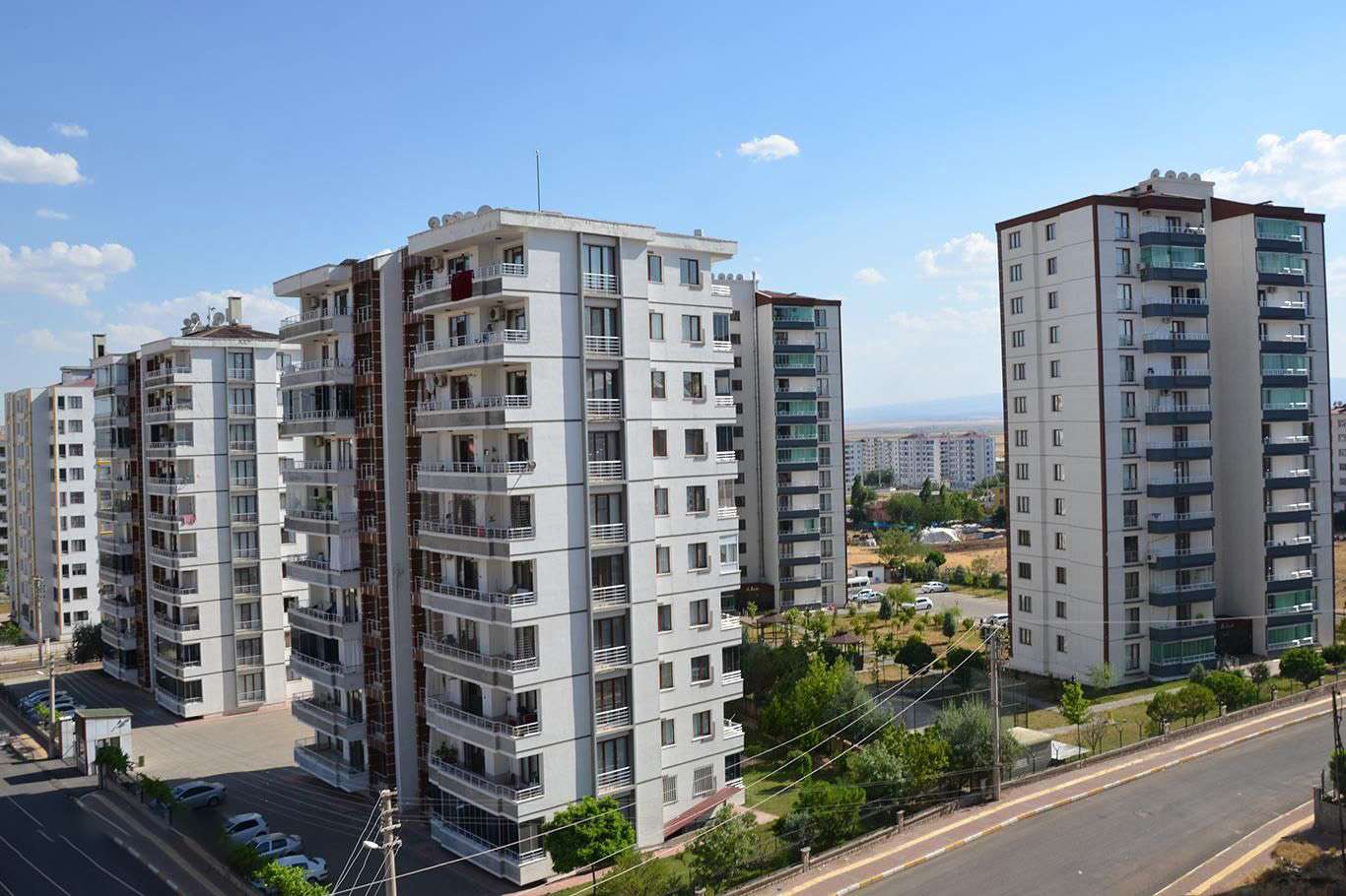 Ocak ayında 70 bin 587 konut satıldı Ocak ayında 70 bin 587 konut satıldı